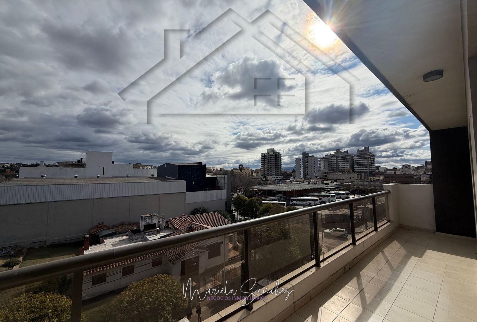 DEPARTAMENTO SOBRE ALVEAR